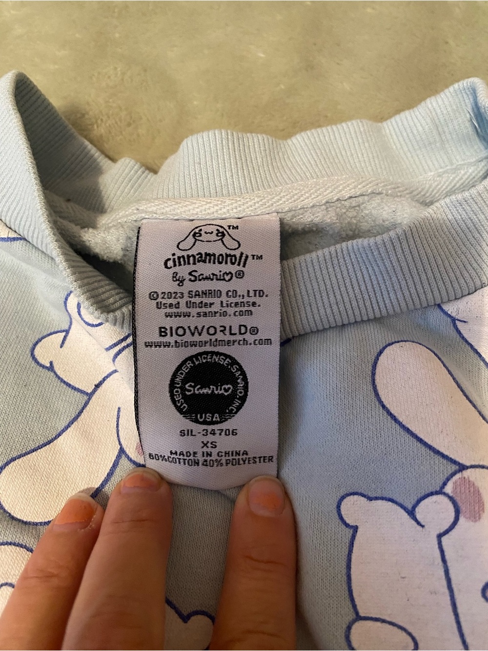 Sanrio’s Women’s 7 Lot bundle. XS, S Sweater  Shirt Cinnamoroll, Kerpoppi, ext… - Picture 11 of 12